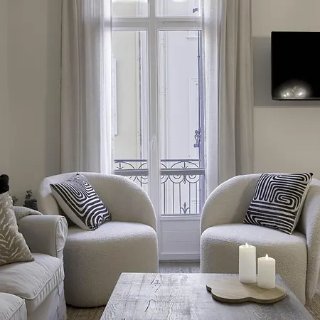 De Luxe, Meynadier By Halldis *