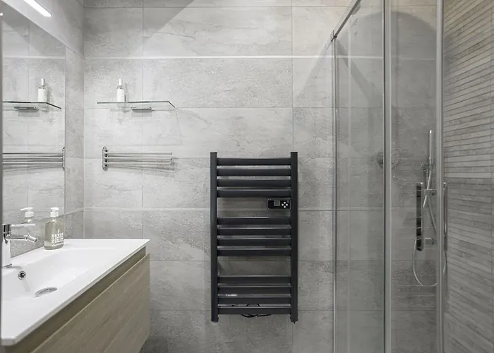 De Luxe, Meynadier By Halldis